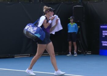 ВІДЕО. Екс-шоста ракетка у сльозах знялася з матчу після виграного сету