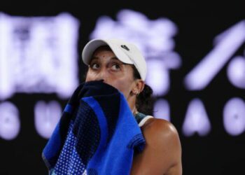 ВІДЕО. Фейл дня. 14-та ракетка у півфіналі Aus Open влупила смеш у сітку