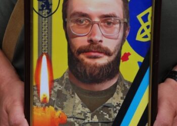 Він загинув в бою за Україну в районі населеного пункту Нью Йорк, Бахмутського району: Шосткинщина попрощалася з 28-річним бійцем, Євгеном Євтушенко