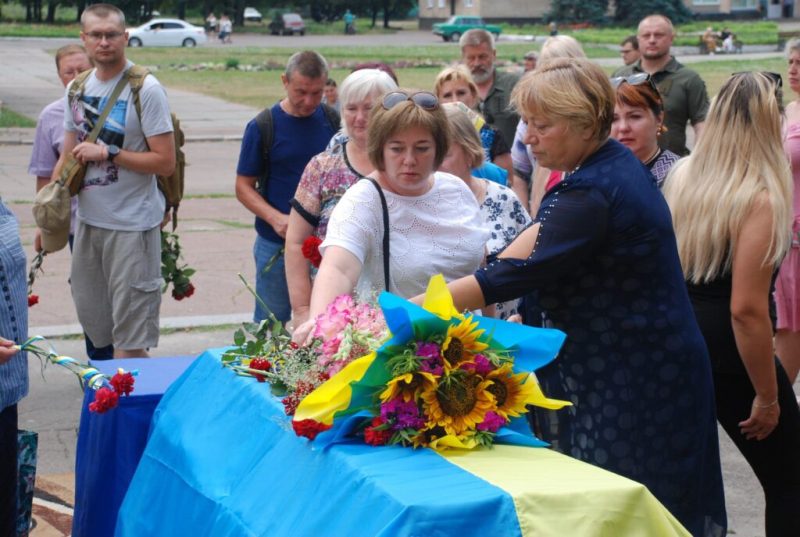 Він загинув в бою за Україну в районі населеного пункту Нью Йорк, Бахмутського району: Шосткинщина попрощалася з 28-річним бійцем, Євгеном Євтушенко