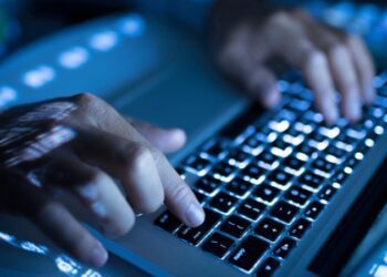 Жителька Охтирки перерахувала “лікарю з ООН” 330 тисяч гривень