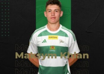 Гол Хланя та два асисти В’юнника допомогли Лехії впевнено перемогти на виїзді Заглембє