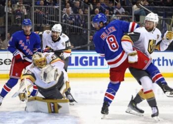 НХЛ: Вегас поступився Рейнджерс, перемога Колорадо