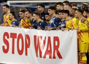 Барселона і Наполі висловили протест діям Путіна