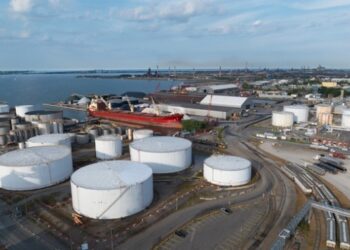 Німеччина у шість разів збільшила імпорт російського СПГ