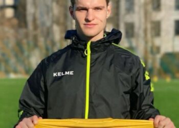 Нива Т оголосила про підписання захисника Демиденка