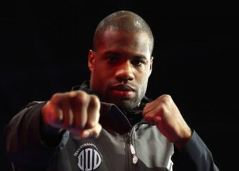 Протримався б три раунди: розкрито деталі хвороби Дюбуа