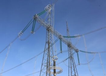 Україна суттєво скоротила імпорт електрики