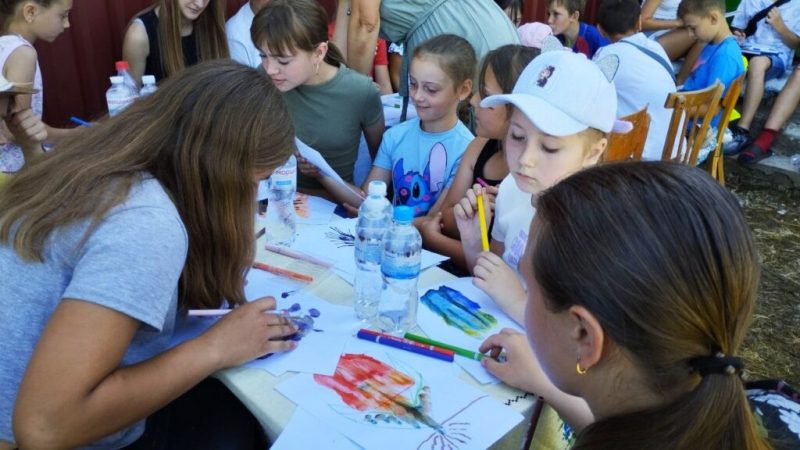 Активний відпочинок та найкрутіші розваги для дітлахів організували активісти ГО «Сила інтелекту» та КЗ «Шосткинська публічна бібліотека» в рамках проєкту «Переможні горизонти 2.0» (+фото)