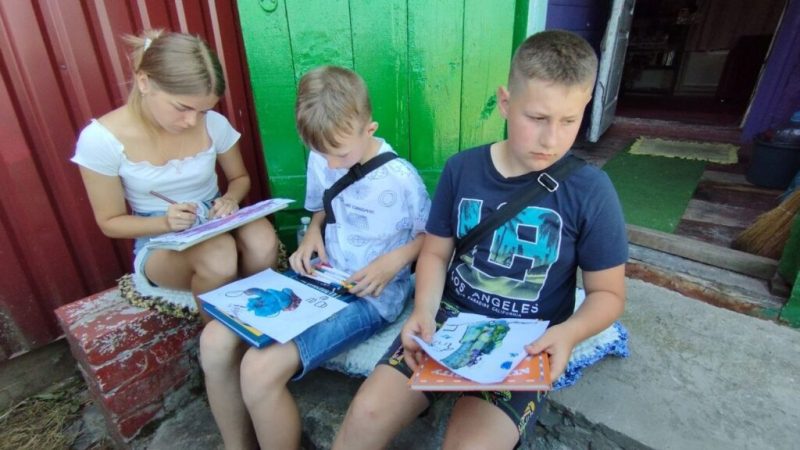 Активний відпочинок та найкрутіші розваги для дітлахів організували активісти ГО «Сила інтелекту» та КЗ «Шосткинська публічна бібліотека» в рамках проєкту «Переможні горизонти 2.0» (+фото)