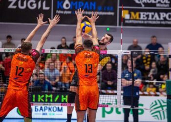 Барком-Кажани – Скра. Дивитися онлайн. LIVE трансляція