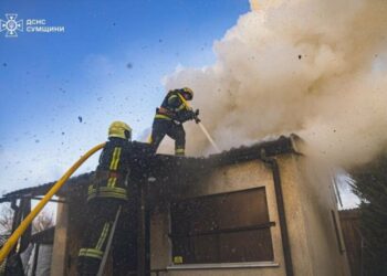У Сумах на Баранівці горіла дача