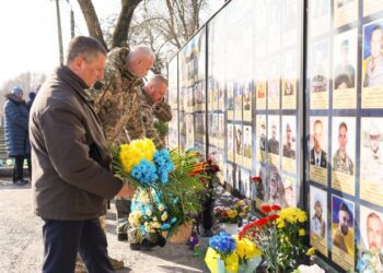 БЕЗСМЕРТНІ ГЕРОЇ ОХТИРЩИНИ