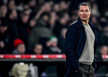 Феєнорд оголосив про звільнення головного тренера Пріске за два дні до матчу з Міланом у Лізі чемпіонів