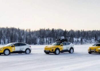Для суворих зим: представлено потужні позашляхові електрокари від Volvo (ФОТО)