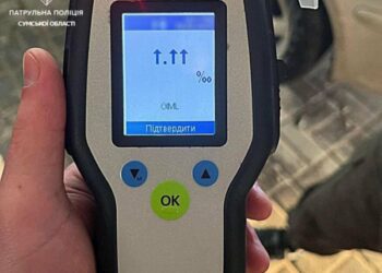 Драгер патрульних “не витримав” п’яного водія у центрі Сум