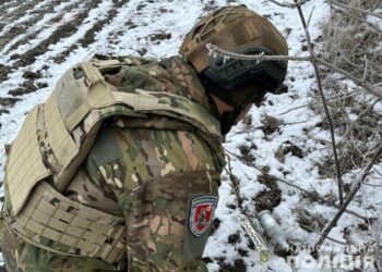Вибухотехніки поліції Сумщини знищили протитанкову авіаційну бомбу росіян