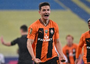 Трабзонспор, крім Шапаренка, також цікавиться Криськівим