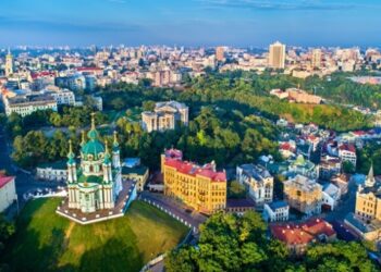 Надходження від турзбору зросли на 23% – лідери Київ і Львівщина