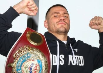 Берінчик відреагував на звинувачення Девіса у расистському подарунку