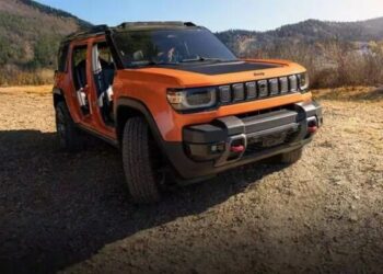 Потужний електричний аналог Jeep Wrangler розсекретили до прем’єри (ФОТО)
