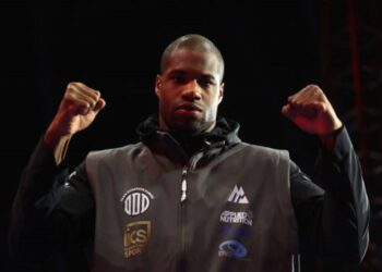 Атлас назвав явного фаворита бою Дюбуа – Паркер