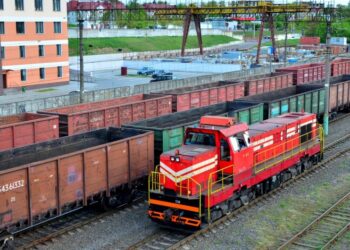 Фермери закликали Укрзалізницю не підвищувати тарифи на вантажні перевезення: призведе до знищення бізнесу та втрати урожаю