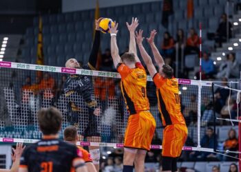 Гданськ – Барком-Кажани. Дивитися онлайн. LIVE трансляція