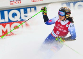 Гірські лижі. Провал Шиффрін, домінація Бріньоне в Сестрієре