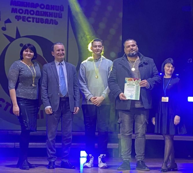 Конотопські музиканти підкорили Міжнародний молодіжний фестиваль-конкурс &laquo;Мистецькі барви&raquo;!