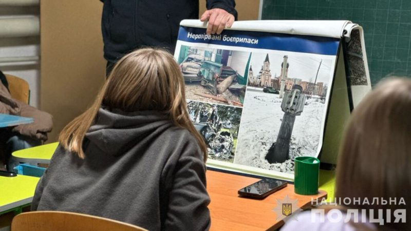 Конотопські правоохоронці продовжують профілактичну роботу з молоддю