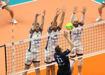 Ліга чемпіонів з волейболу. Два чвертьфіналісти визначилися у золотих сетах