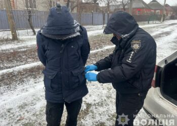 Мешканця Охтирщини затримали під час продажу метадону