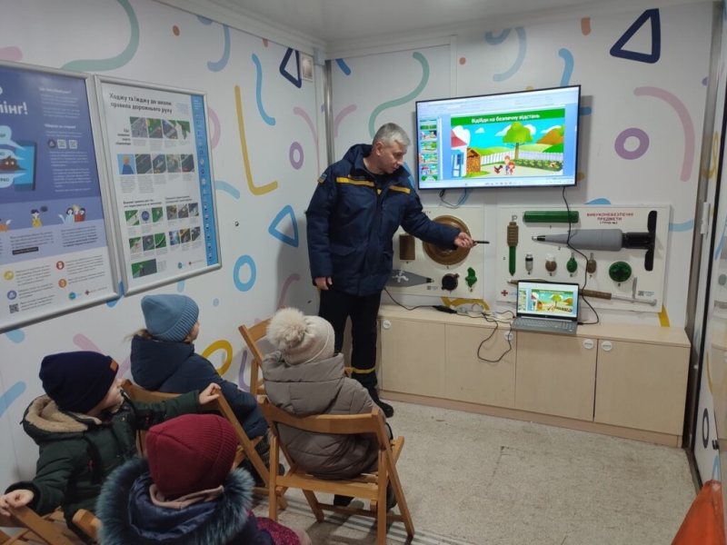 Мобільний клас безпеки завітав до навчальних закладів Дубов’язівської та Попівської громад