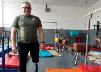 «Моя мета – дати хлопцям дорогу до паралімпійського спорту» – тренер на протезі Юрій Фурик