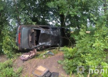 На автодорозі «Кіпті-Глухів – Бачівськ» загинуло немовля – поліцейські Сумщини встановлюють обставини ДТП