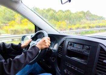 На такій швидкості бензин і дизель витрачаються в 2 рази менше: по місту та на трасі