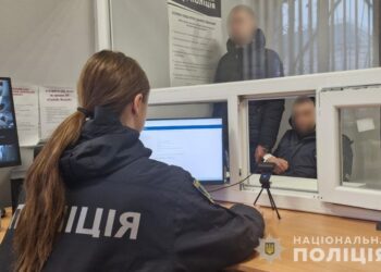 Охтирські правоохоронці затримали чоловіка за збут наркотичних засобів