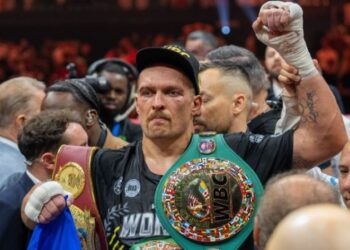 Олександр Усик передбачив, хто з молодих бійців стане чемпіоном суперважкої ваги