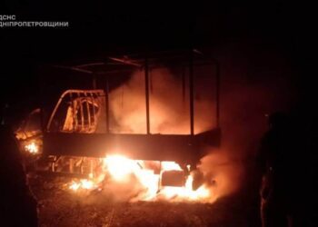 Росіяни атакували вантажівку на Дніпропетровщині: загинув чоловік