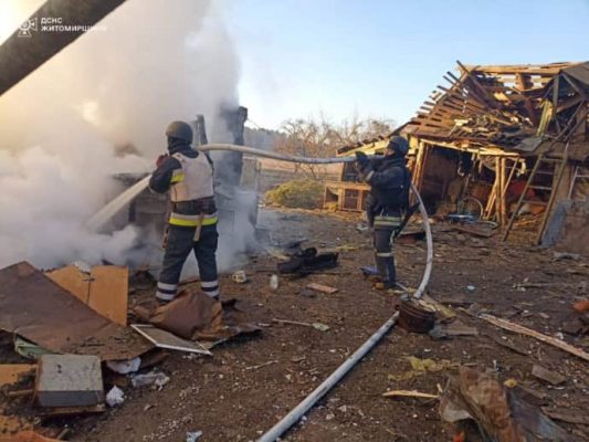 Росіяни атакували Житомирщину: троє постраждалих, зруйновано будинок