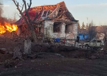 Росіяни атакували Житомирщину: троє постраждалих, зруйновано будинок