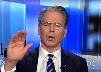 Угода про ресурси містить “неявні гарантії” для України, – Бессент