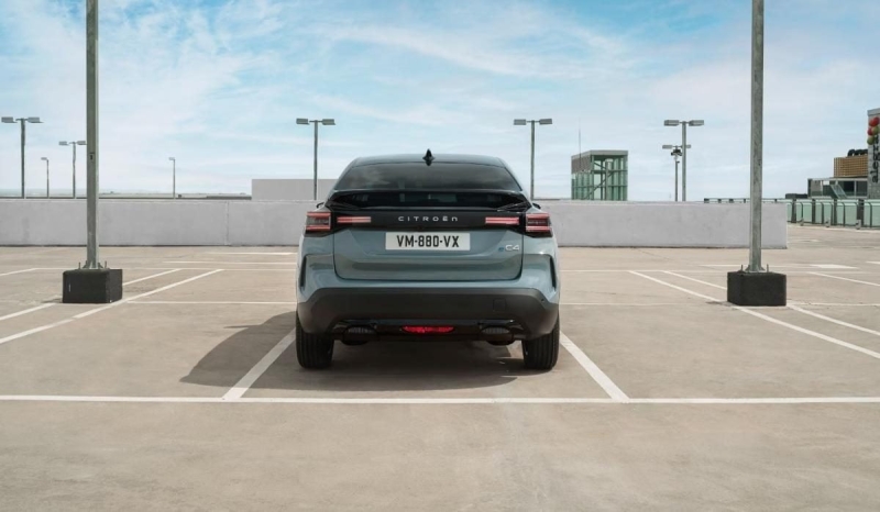 В Україні надійшов у продаж новий економний кросовер Citroen: оголошено ціни