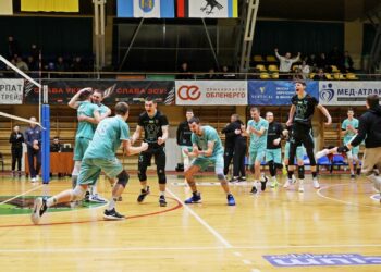 Вища ліга з волейболу. Долю обох чвертьфіналів вирішили золоті сети