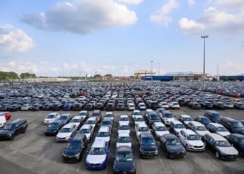 В Україні впав попит на вживані авто