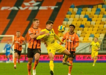 У чому грають клуби ТОП-5 чемпіонатів Європи та УПЛ. Adidas має лише два клуби в Бундеслізі, в Серії А 12 компаній, Інгулець «ховає» виробника