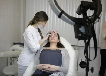 Лампа для косметолога