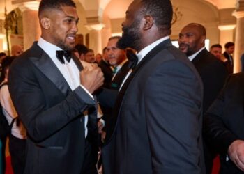 Гірн оцінив можливість бою Джошуа проти Баколе