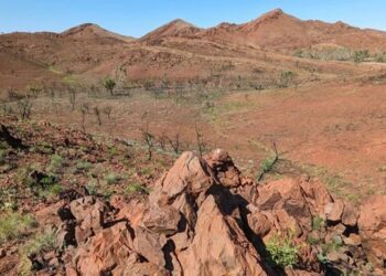 Відкрито найдавніший метеоритний кратер на Землі